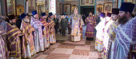 Божественная литургия в день празднования Феодоровской иконы Божией Матери