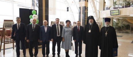 Архиепископ Стефан посетил торжественный вечер, посвященный 50-летию газеты «Нефтяник»